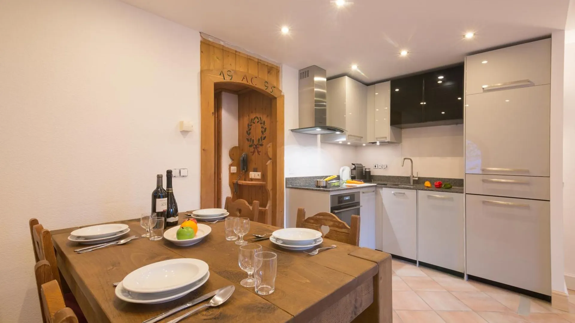 Apartment Residence Le Cristal - Mont Blanc 4 - Happy Rentals Chamonix